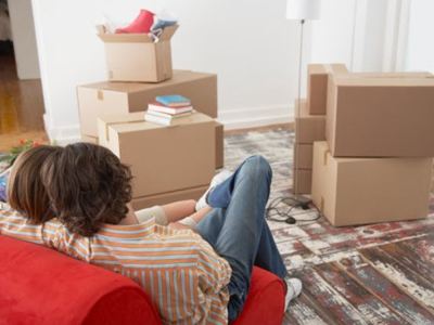 Συγκατοίκηση: Πως επηρεάζει τη σχέση