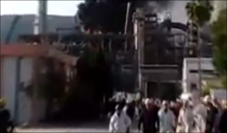 Ντοκουμέντο από τη φωτιά στα διυλιστήρια – ΒΙΝΤΕΟ