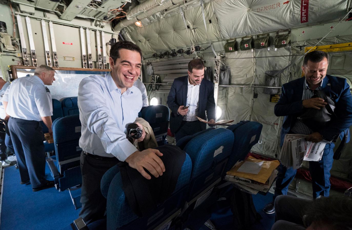 Η πτήση του Τσίπρα με το C-130 στη Ρίγα – ΦΩΤΟ