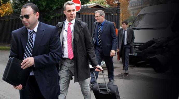 Bloomberg View: Το κόστος μιας άνισης διαπραγμάτευσης