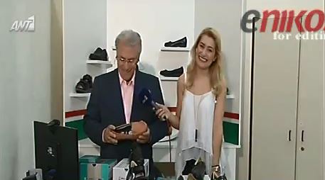 Ο Ψωμιάδης πουλάει παπούτσια στην εκπομπή του Παπαδάκη- ΒΙΝΤΕΟ