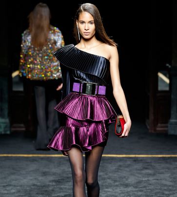 Γιατί ξαφνικά η δεκαετία του ’80 είναι στη μόδα;