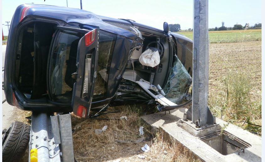 Τροχαίο με εγκλωβισμό στην Ξάνθη – ΒΙΝΤΕΟ