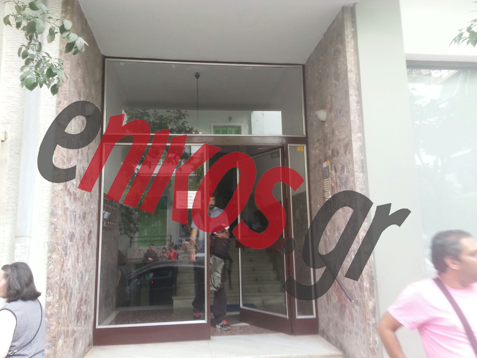 Σοκαρισμένοι οι γείτονες από την τραγωδία στην Καλλιθέα – ΦΩΤΟ