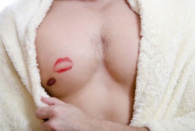 5 τρόποι που οι άνδρες απατούν… διακριτικά