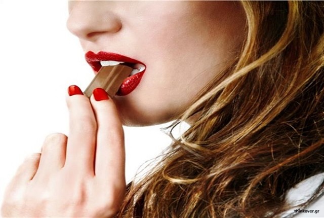 Η σοκολάτα επιταχύνει το χάσιμο κιλών;