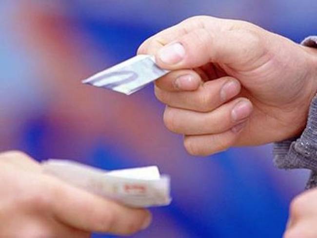 Τους συνέλαβαν για κατοχή και διακίνηση ναρκωτικών-ΦΩΤΟ