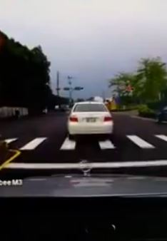 Τρομακτικό τροχαίο στην Κίνα – ΒΙΝΤΕΟ