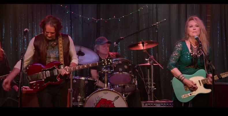 Η Μέριλ Στριπ ροκάρει για τη νέα της ταινία – BINTEO