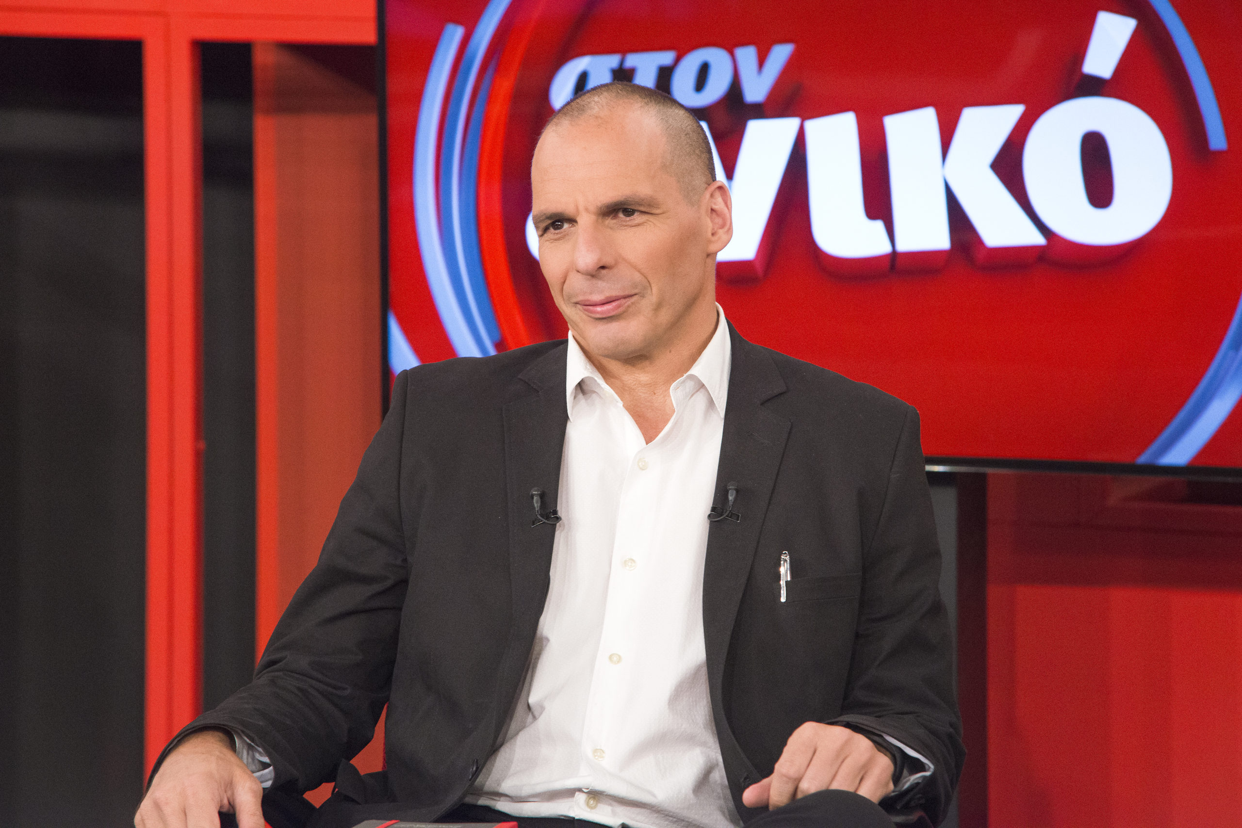 Μια εικόνα… χίλιες λέξεις στο tweet του Βαρουφάκη