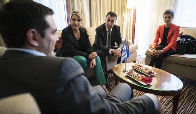 Την παραμονή των πλεονασμάτων στην Ελλάδα έως το 2020 ζητούν οι Γερμανοί “Πράσινοι”