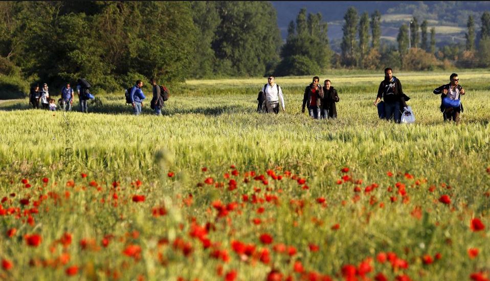 Το συγκλονιστικό ρεπορτάζ του Έλληνα φωτογράφου για τους μετανάστες στα σύνορα -ΦΩΤΟ