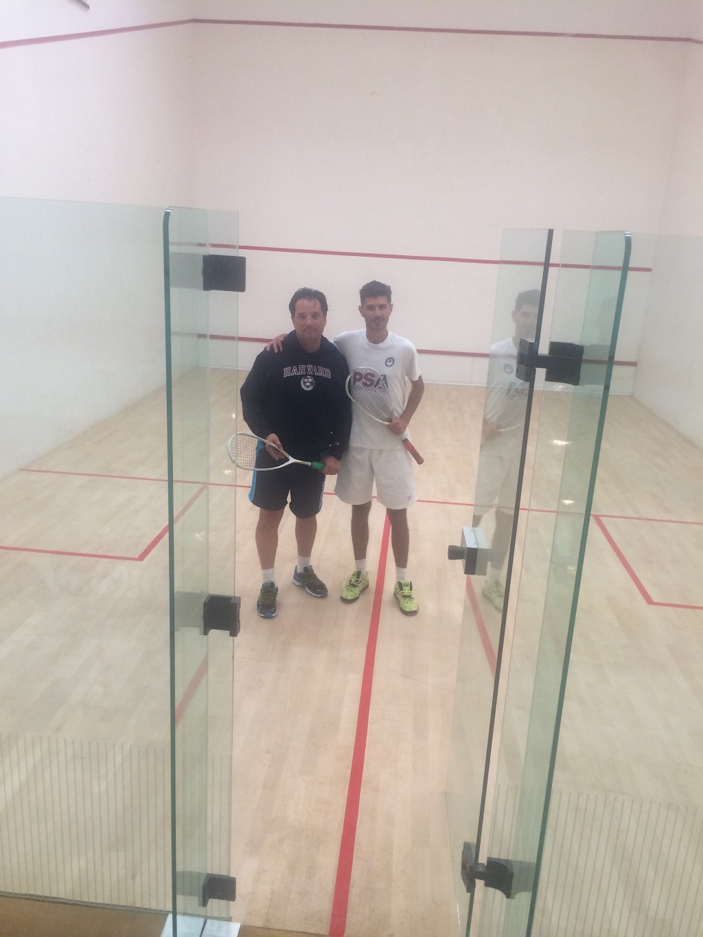 Άδωνις και Νάβας για σκουός στη Μύκονο – ΦΩΤΟ