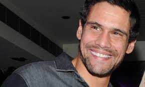 Ο Oυγγαρέζος tweetάρει από το πλατό της εκπομπής