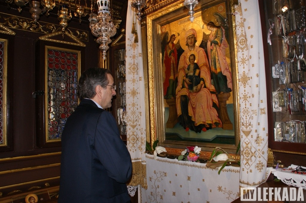 Στο Μοναστήρι της Φανερωμένης στη Λευκάδα ο Σαμαράς – ΦΩΤΟ