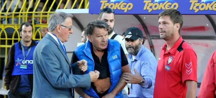 Ο Κούγιας με σκισμένη μπλούζα και το επεισόδιο με τον αστυνομικό- ΒΙΝΤΕΟ