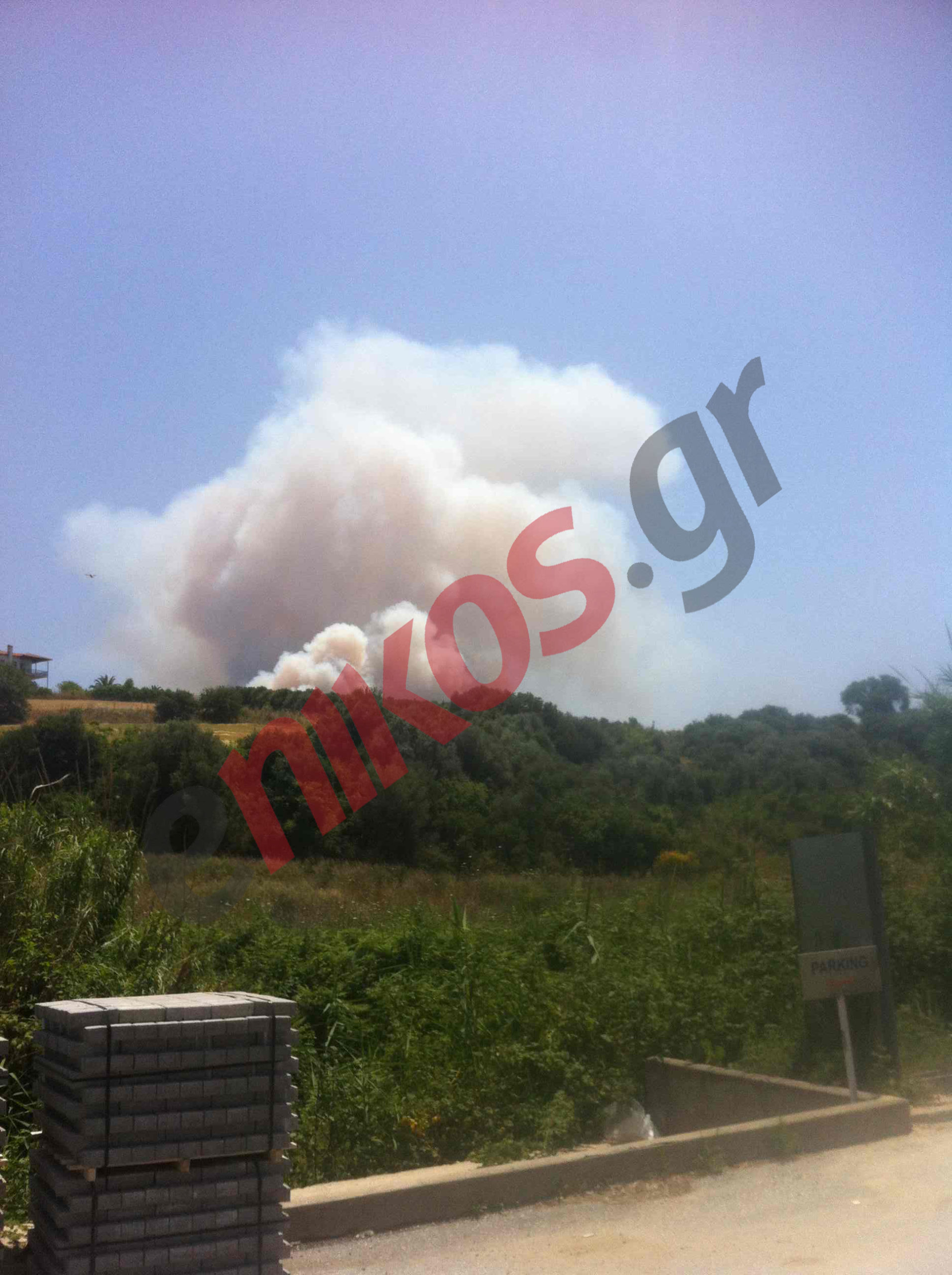 Φωτιά στην Κομίτσα Χαλκιδικής – ΦΩΤΟ – ΤΩΡΑ