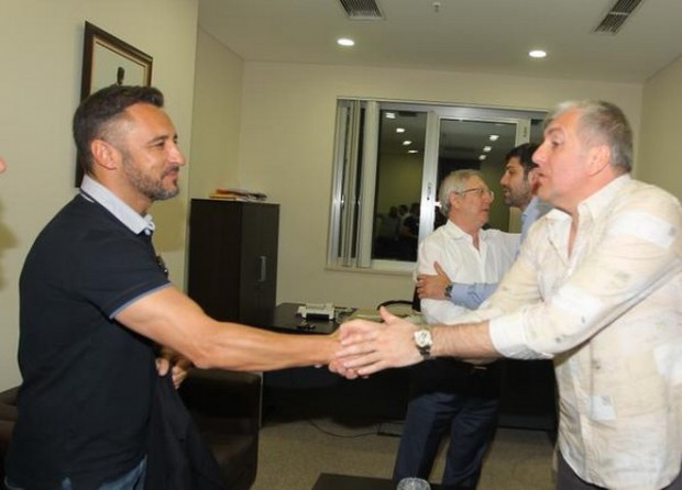 Ο Ομπράντοβιτς υποδέχθηκε τον Περέιρα – ΒΙΝΤΕΟ