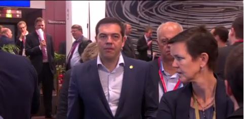 Τα “πηγαδάκια” λίγο πριν την έναρξη της Συνόδου Κορυφής – ΒΙΝΤΕΟ