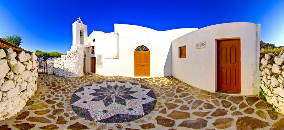 Το νησί που σμιλεύτηκε από τη λάβα