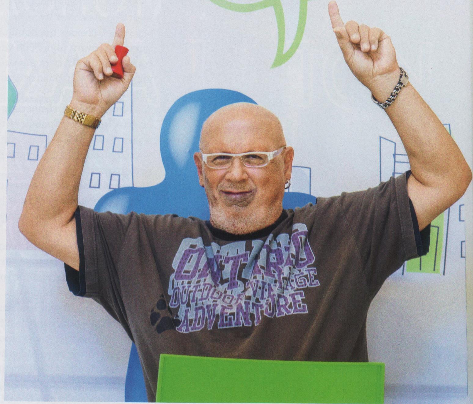 Λάκης Παπαδόπουλος: Έτσι έχασα την ακοή μου από το δεξί αυτί