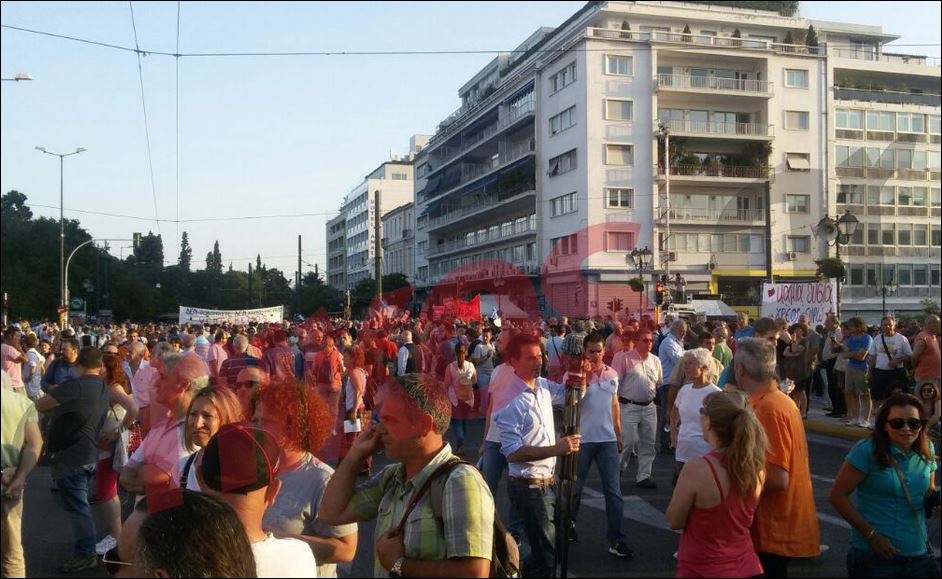 Κλειστή η Αμαλίας – ΦΩΤΟ – ΤΩΡΑ