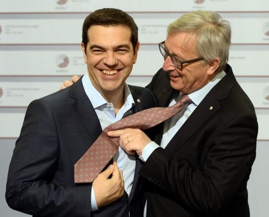 Telegraph: Τσίπρας… ο “τρελός του χωριού” μπορεί να νικήσει