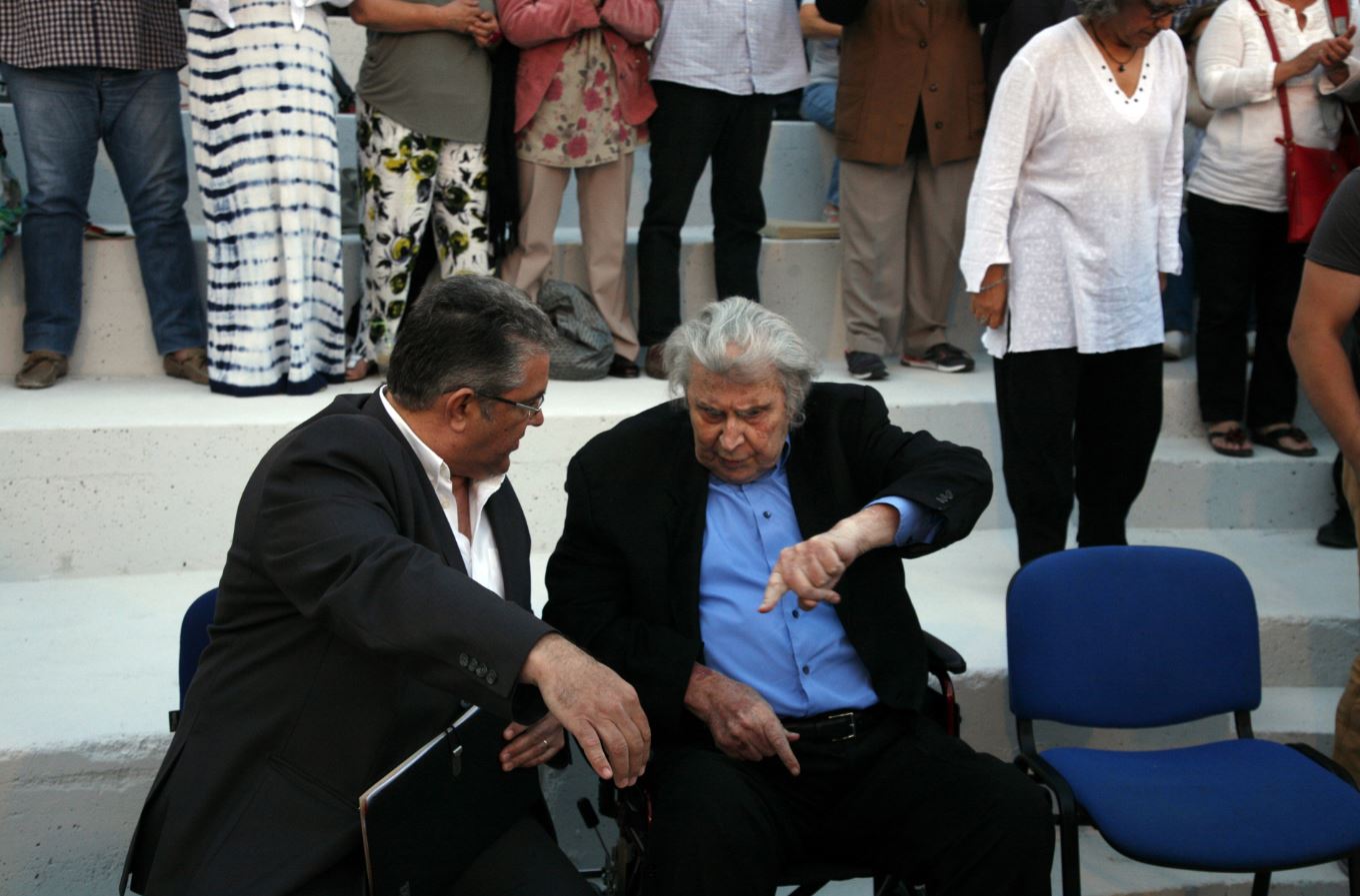 Μίκης Θεοδωράκης: Τα πιο όμορφα χρόνια μου ήταν μέσα στις γραμμές του ΚΚΕ