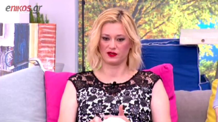 Μακρή: Ο Άδωνις είπε στους παπαράτσι ότι πάει για γιόγκα – ΒΙΝΤΕΟ