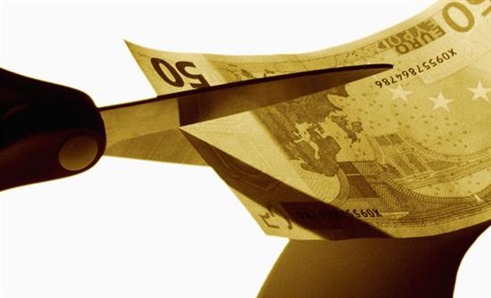“Πάνω από 1 τρισ. το ευρω-κόστος αν πέσει η Ελλάδα”