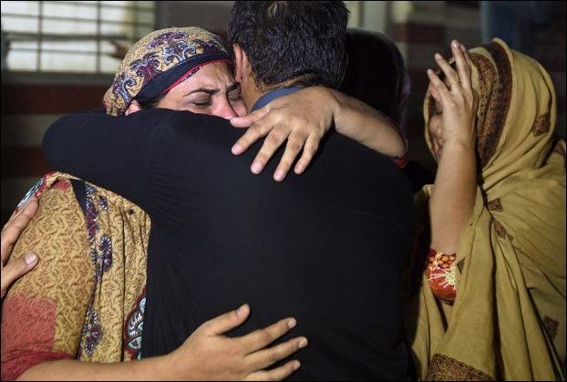 Θρήνος στο Πακιστάν: 700 νεκροί λόγω καύσωνα – ΦΩΤΟ