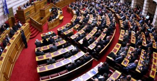 Την Τρίτη στη Βουλή το μίνι φορολογικό νομοσχέδιο