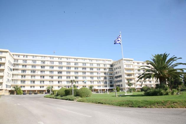 Το μήνυμα στην πόρτα για τον Καμμένο – ΦΩΤΟ