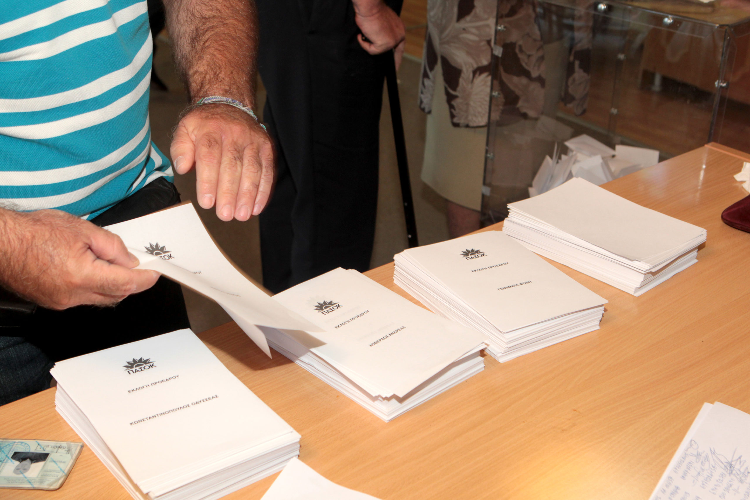 Πως ψήφισαν Γεννηματά, Λοβέρδος και Κωνσταντινόπουλος – ΦΩΤΟ