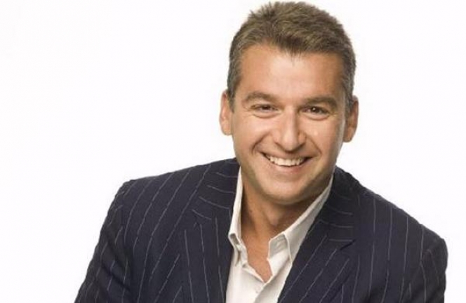 Ο Λιάγκας βρήκε… φίδι στην παραλία