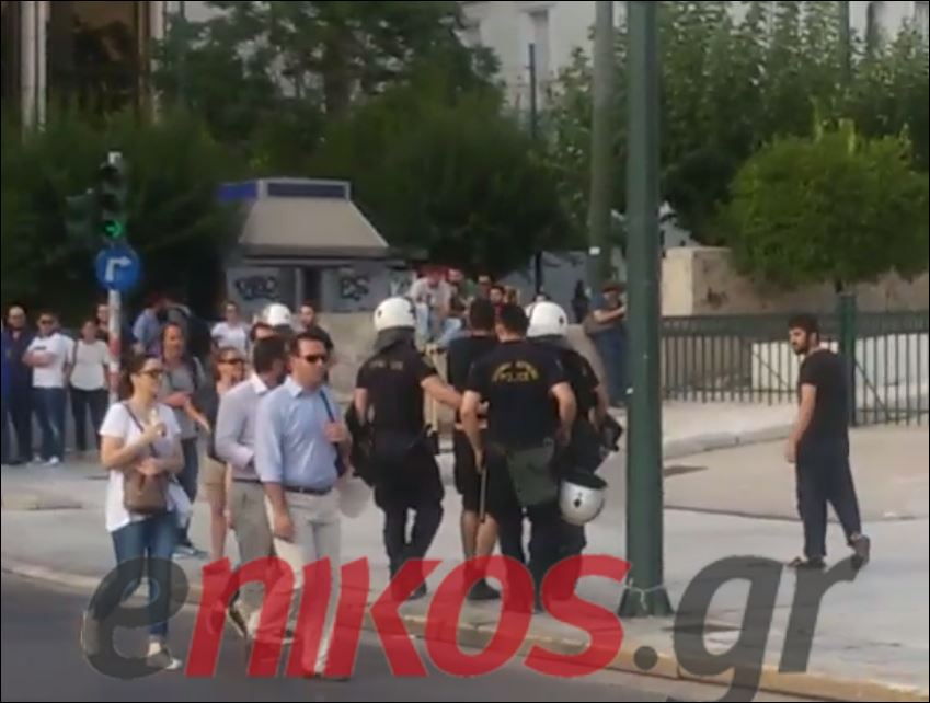 Οι προσαγωγές στο κέντρο της Αθήνας – ΒΙΝΤΕΟ