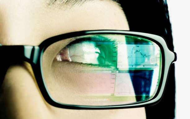 Ξηροφθαλμία από τον υπολογιστή – Τρόποι αντιμετώπισης