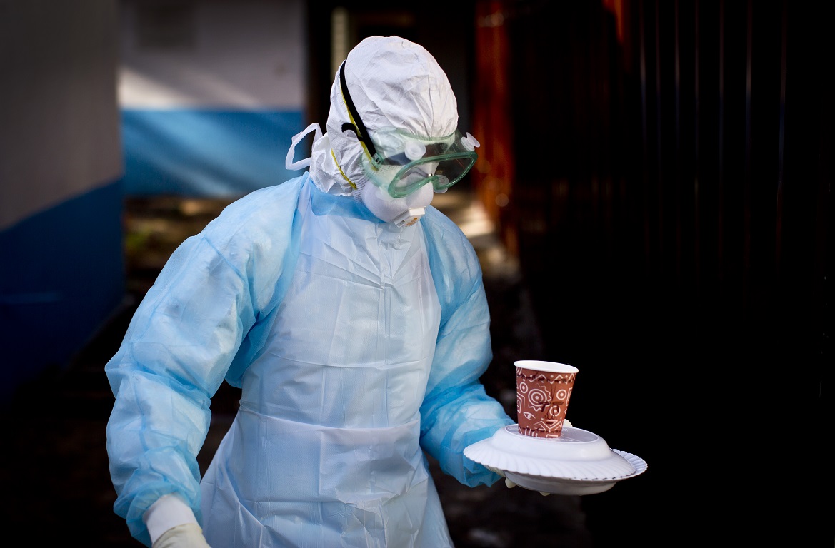 Καμπανάκι από τους Γιατρούς Χωρίς Σύνορα για τον Έμπολα