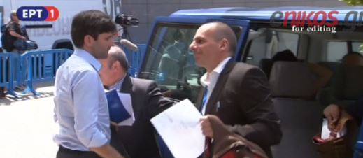 Ο Βαρουφάκης στο Eurogroup χωρίς να κάνει δηλώσεις- ΒΙΝΤΕΟ