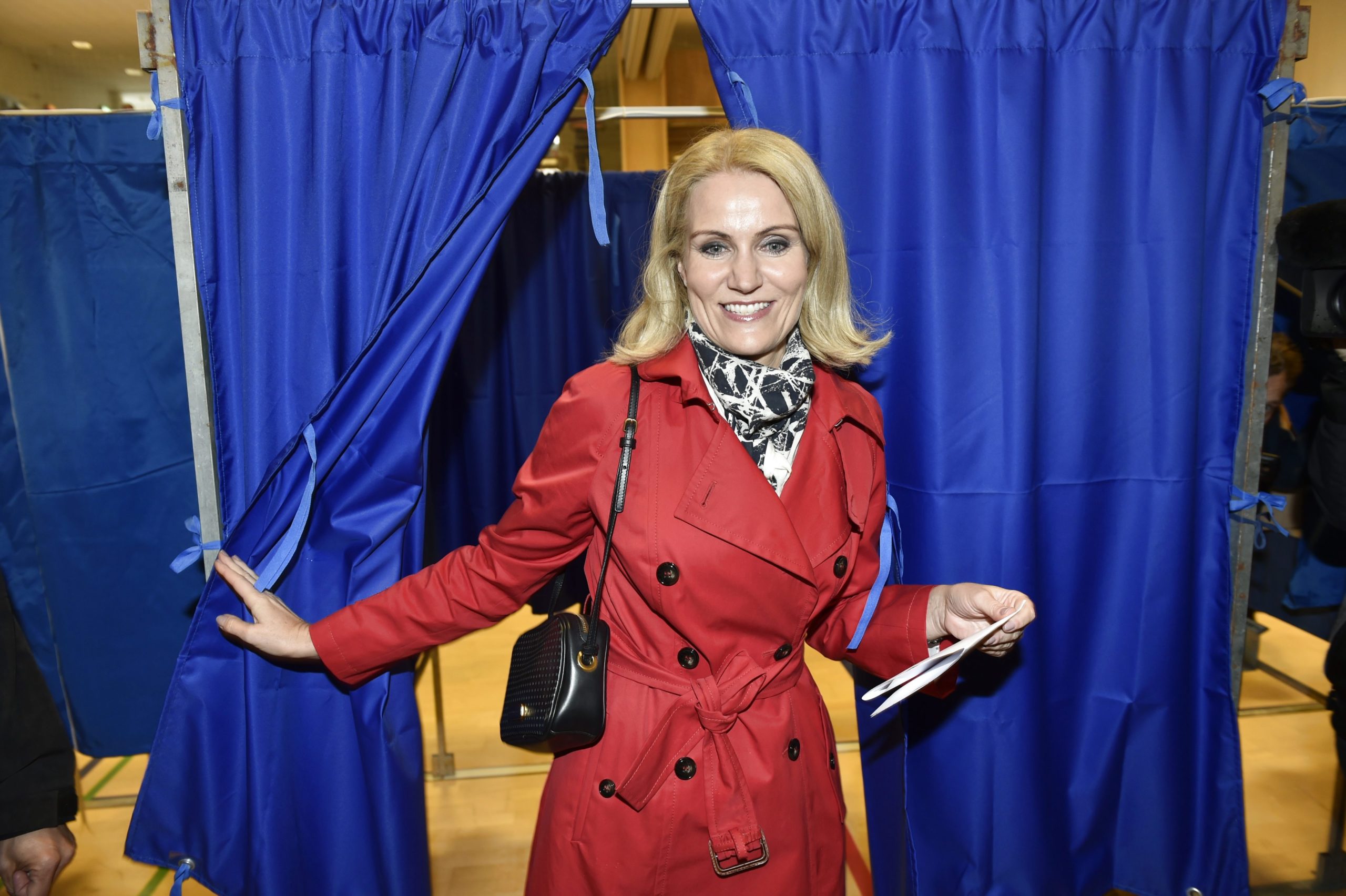 Δανία: Η πρωθυπουργός αποδέχτηκε την εκλογική ήττα και παραιτήθηκε από το κόμμα της