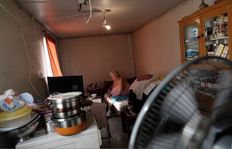 Συνταξιούχοι ζουν σε τρώγλες – Συγκλονίζουν οι εικόνες