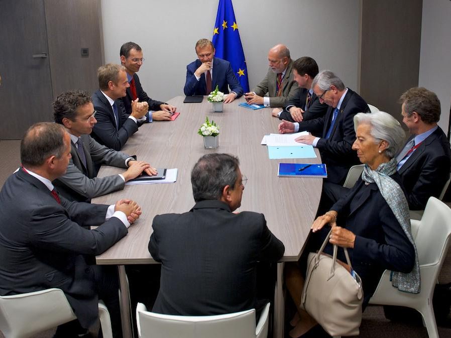 Γιούνκερ- Λαγκάρντ και Ντράγκι σε σύσκεψη για την Ελλάδα – ΒΙΝΤΕΟ