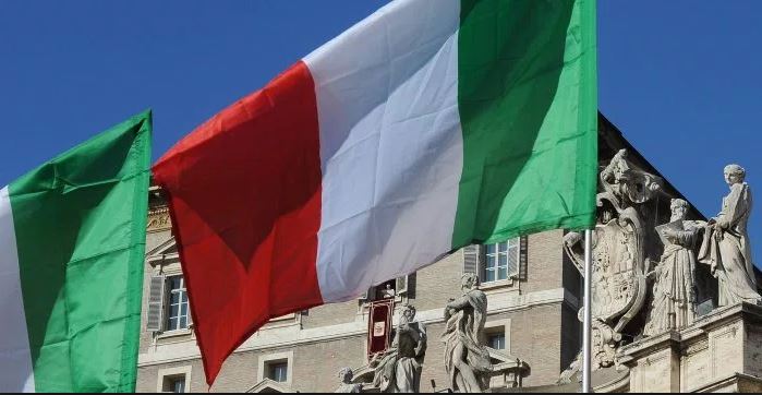 Πιθανό συμβολικό δημοψήφισμα υπέρ της Ελλάδας από την ιταλική αριστερά