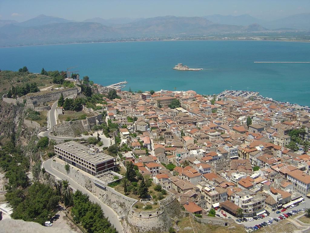 Ο δήμος Ναυπλίου μειώνει τα τροφεία στους παιδικούς σταθμούς