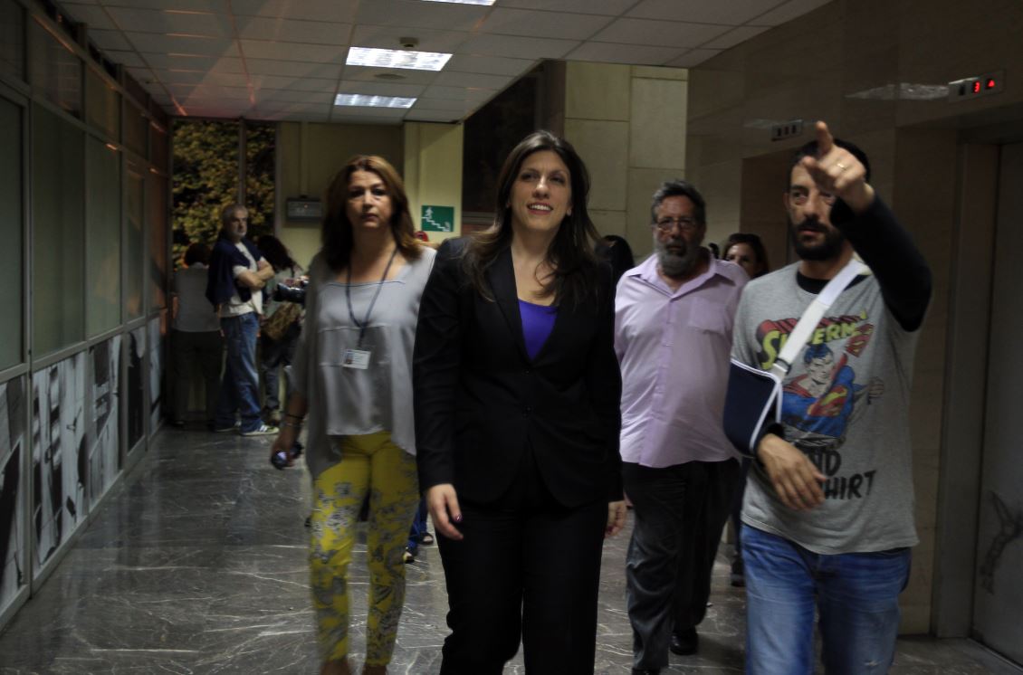 Η ξενάγηση της Κωνσταντοπούλου στο Ραδιομέγαρο της ΕΡΤ – ΦΩΤΟ