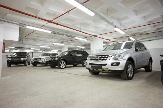 Μηδενικά Τέλη, ακριβά ΙΧ και diesel στο στόχαστρο του ΥΠΟΙΚ