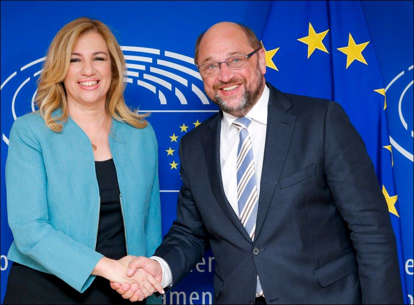 Με τον Σουλτς συναντήθηκε η Γεννηματά – ΦΩΤΟ