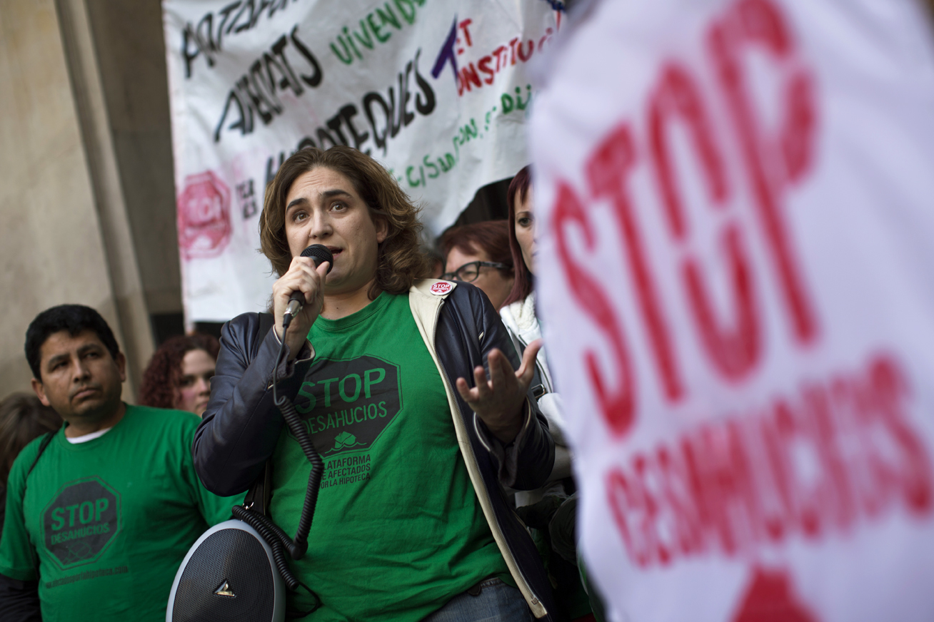 Ισπανία: Μια ακτιβίστρια στον δημαρχιακό θώκο της Βαρκελώνης