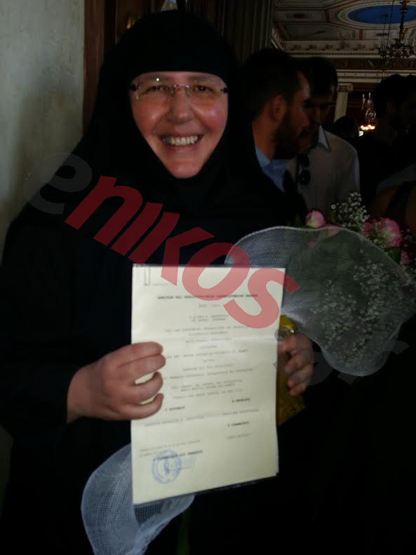 Μοναχή και… πτυχιούχος – ΦΩΤΟ