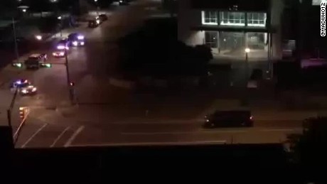 Βίντεο ντοκουμέντο από την επίθεση στο αρχηγείο της αστυνομίας του Ντάλας